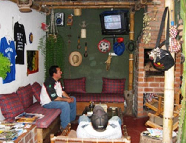 Blue House Backpackers Hostel 利马 外观 照片